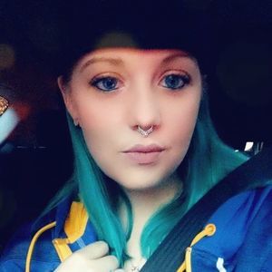 Meet your Posher, Alecia